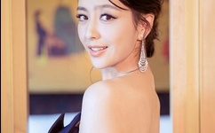 麻豆果冻传媒一卡二卡